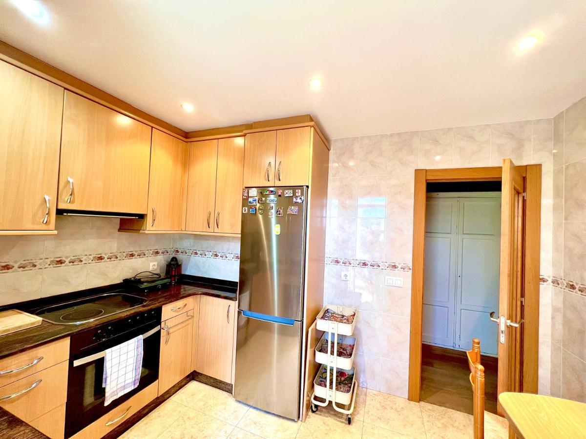 Apartamento Puertu Chicu Con Plaza De Garaje Privada Llanes Zewnętrze zdjęcie